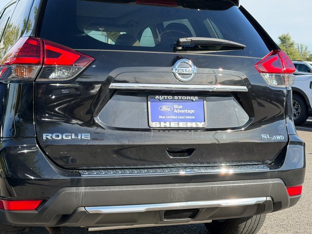 Used 2017 Nissan Rogue SL w/ SL Premium Package AWD/4WD image 29