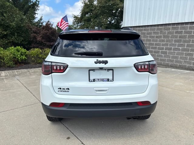 Used 2022 Jeep Compass Latitude w/ Convenience Group AWD/4WD image 8