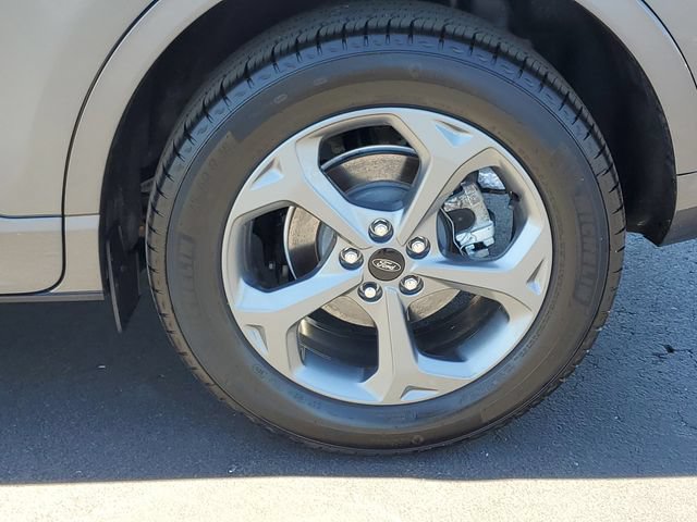 Certified 2024 Ford Escape ST-Line Select w/ Tech Pack #1 AWD/4WD image 7