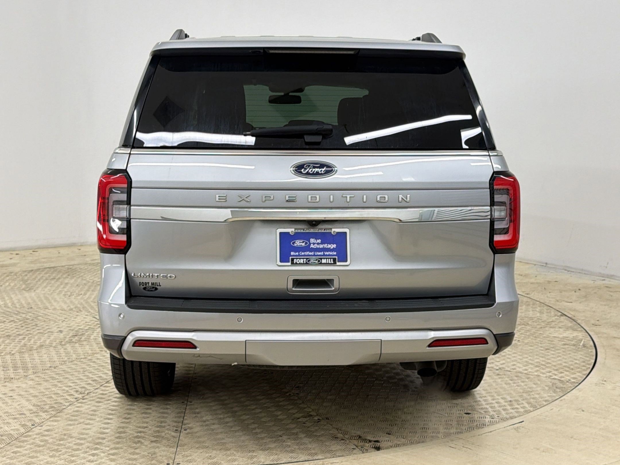 Certified 2024 Ford Expedition Limited image 10