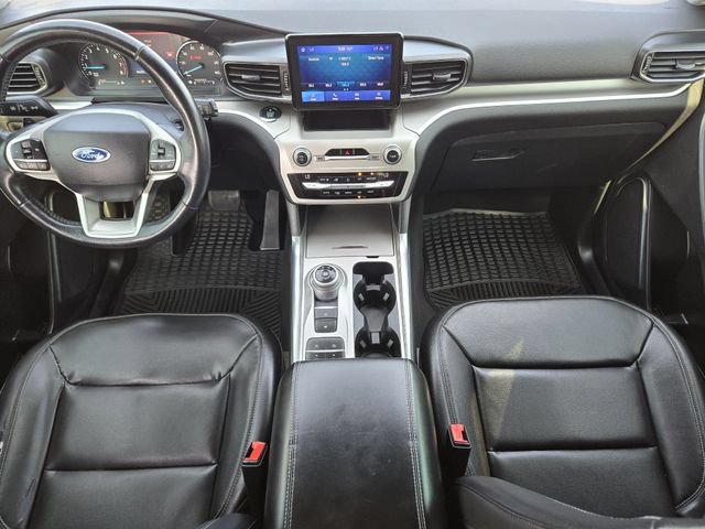Certified 2020 Ford Explorer XLT w/ Equipment Group 202A RWD image 24