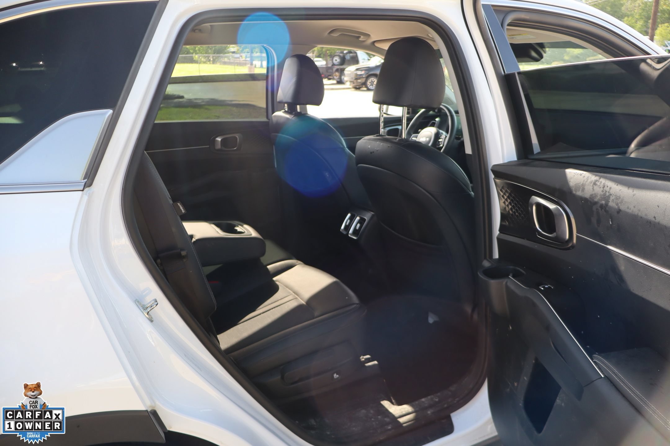 Used 2025 Kia Sorento S FWD image 28