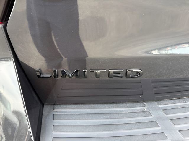 Certified 2023 Ford Expedition Limited image 7