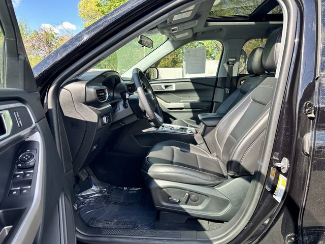 Certified 2023 Ford Explorer XLT w/ Equipment Group 202A image 20