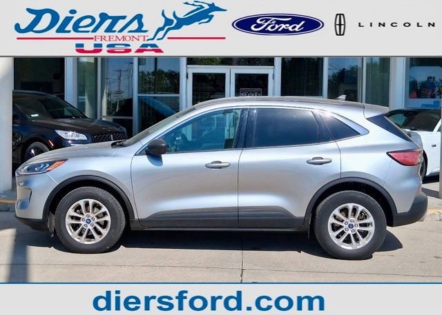 Certified 2022 Ford Escape SE w/ Convenience Package AWD/4WD image 1