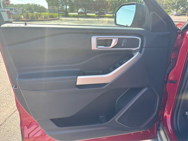 Certified 2021 Ford Explorer XLT AWD/4WD image 19