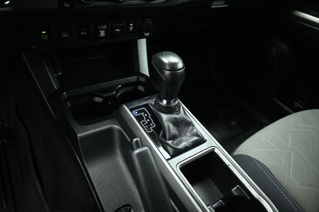 Used 2022 Toyota Tacoma TRD Off-Road w/ Technology Package RWD image 19