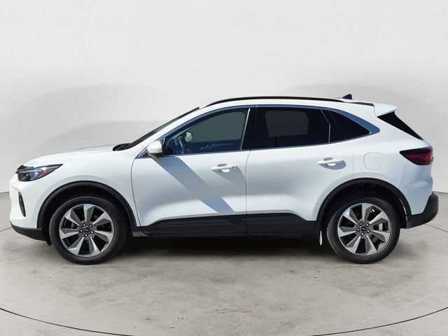 Certified 2024 Ford Escape Platinum AWD/4WD image 8