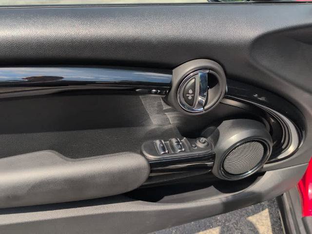 Used 2021 MINI Cooper Convertible FWD image 10