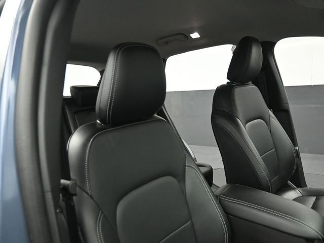 Certified 2025 Ford Escape Platinum AWD/4WD image 46