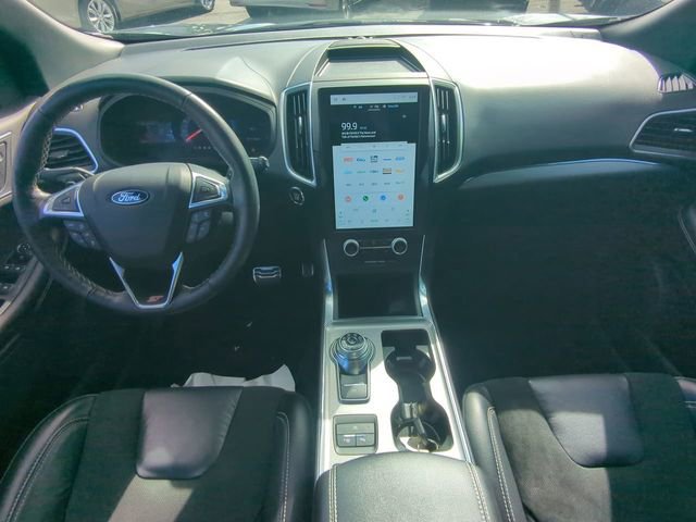 Certified 2022 Ford Edge ST w/ Equipment Group 401A image 16