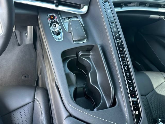 Used 2022 Chevrolet Corvette Stingray Preferred Conv w/ Z51 Performance Package RWD image 16