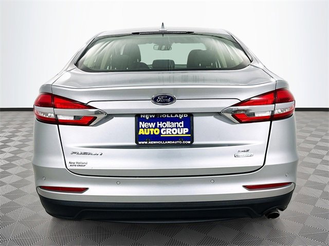 Certified 2020 Ford Fusion SE image 4