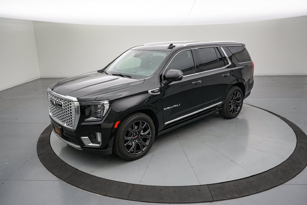Used 2024 GMC Yukon Denali w/ Denali Reserve Package AWD/4WD image 8
