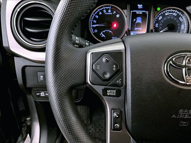 Used 2021 Toyota Tacoma SR5 AWD/4WD image 17