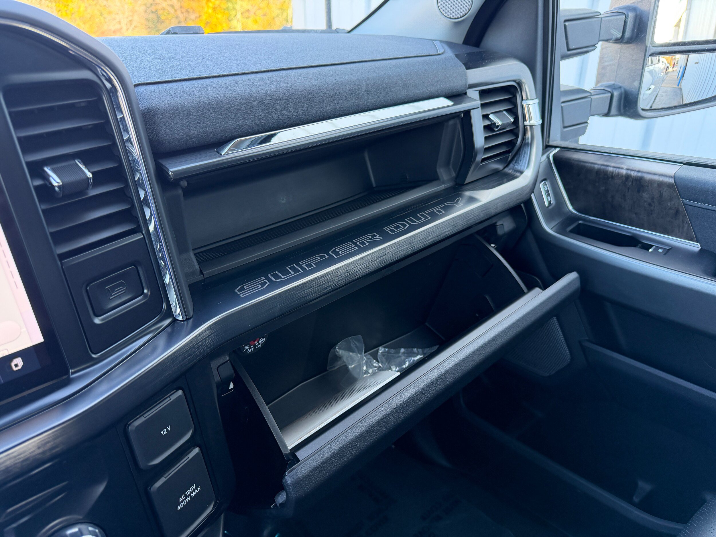 Certified 2026 Ford F250 Lariat AWD/4WD image 29