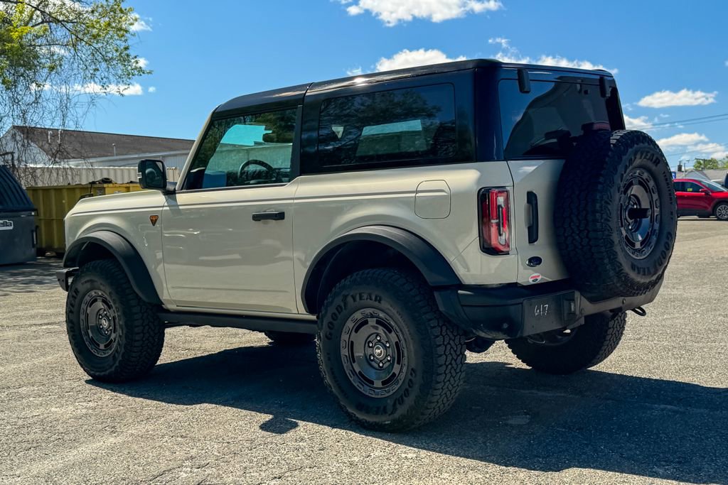 Certified 2025 Ford Bronco Badlands w/ Sasquatch Package AWD/4WD image 5