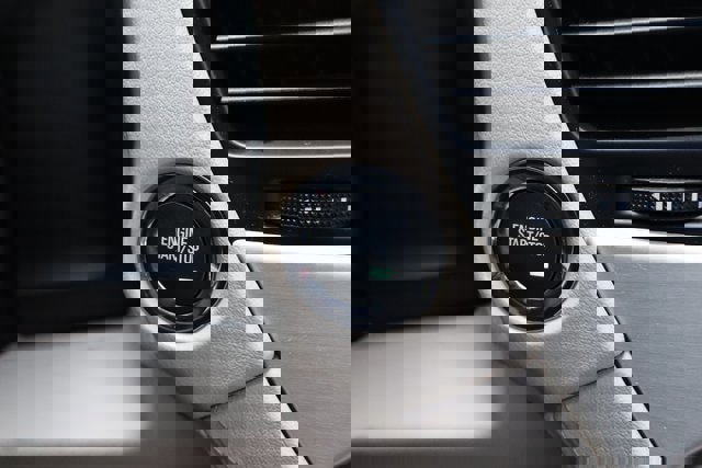 Used 2019 GMC Yukon Denali w/ Denali Ultimate Package image 36