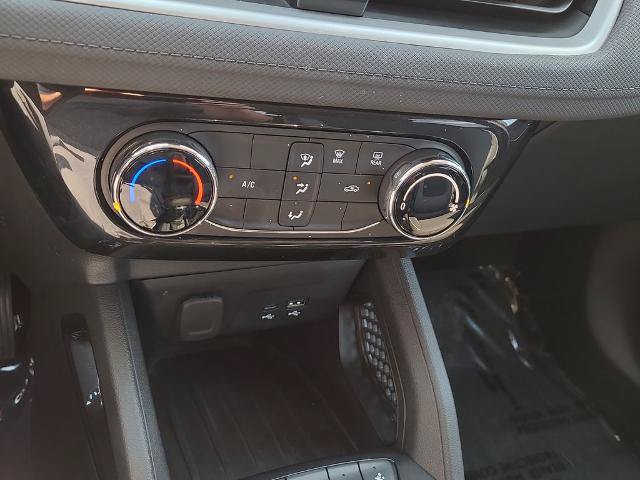 Used 2026 Chevrolet TrailBlazer LT FWD image 24