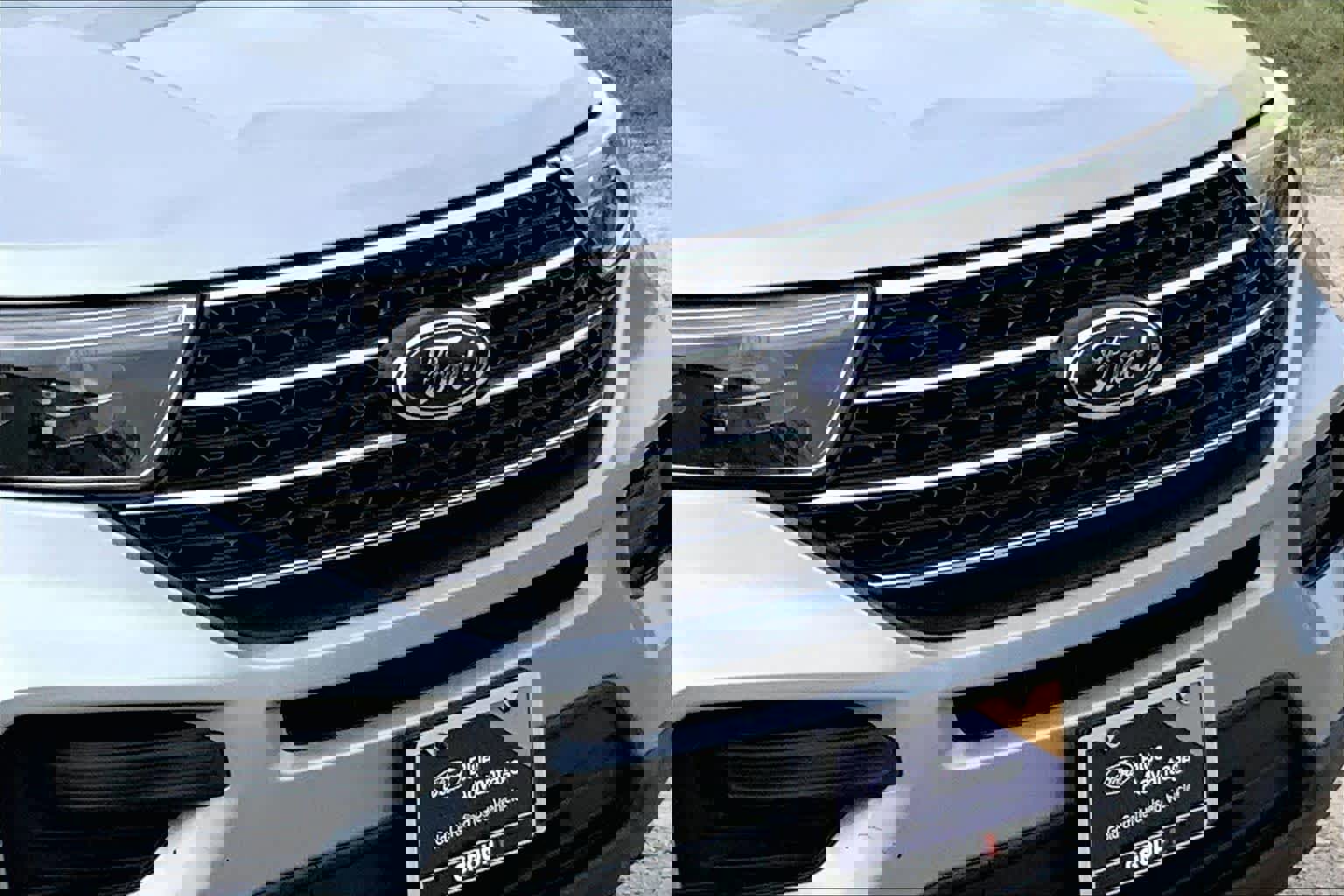 Certified 2020 Ford Explorer XLT image 26