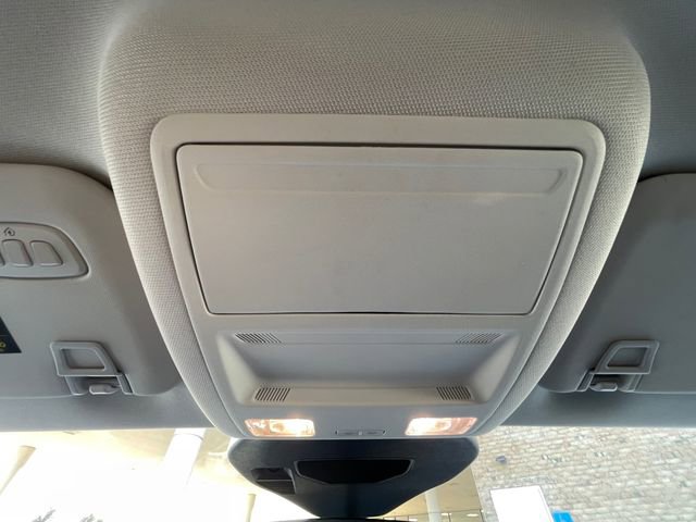 Certified 2025 Ford Escape SE w/ PHEV Premium Package image 24