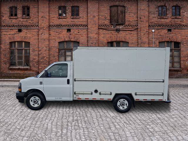 Used 2021 GMC Savana 3500 w/ Power Convenience Package RWD image 7