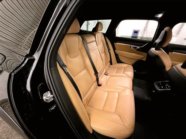 Used 2018 Volvo V90 T5 Cross Country w/ Convenience Package AWD/4WD image 27