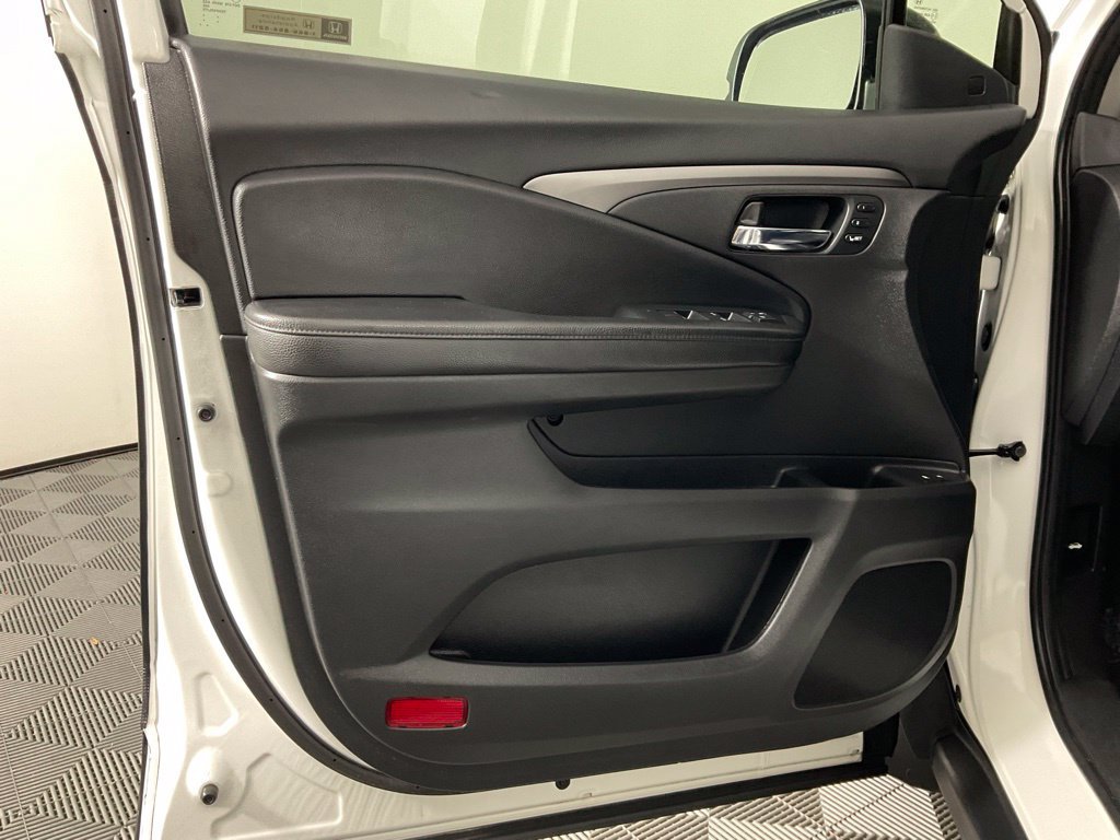 Used 2021 Honda Pilot Special Edition image 12