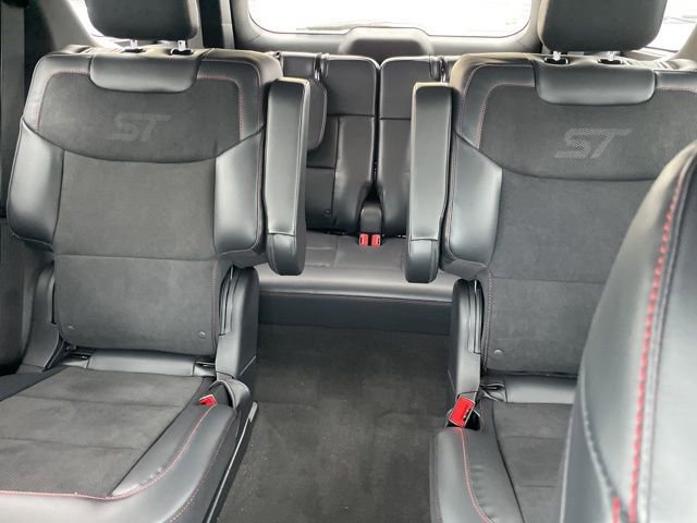 Certified 2025 Ford Explorer ST w/ Sun And Sound Package image 9