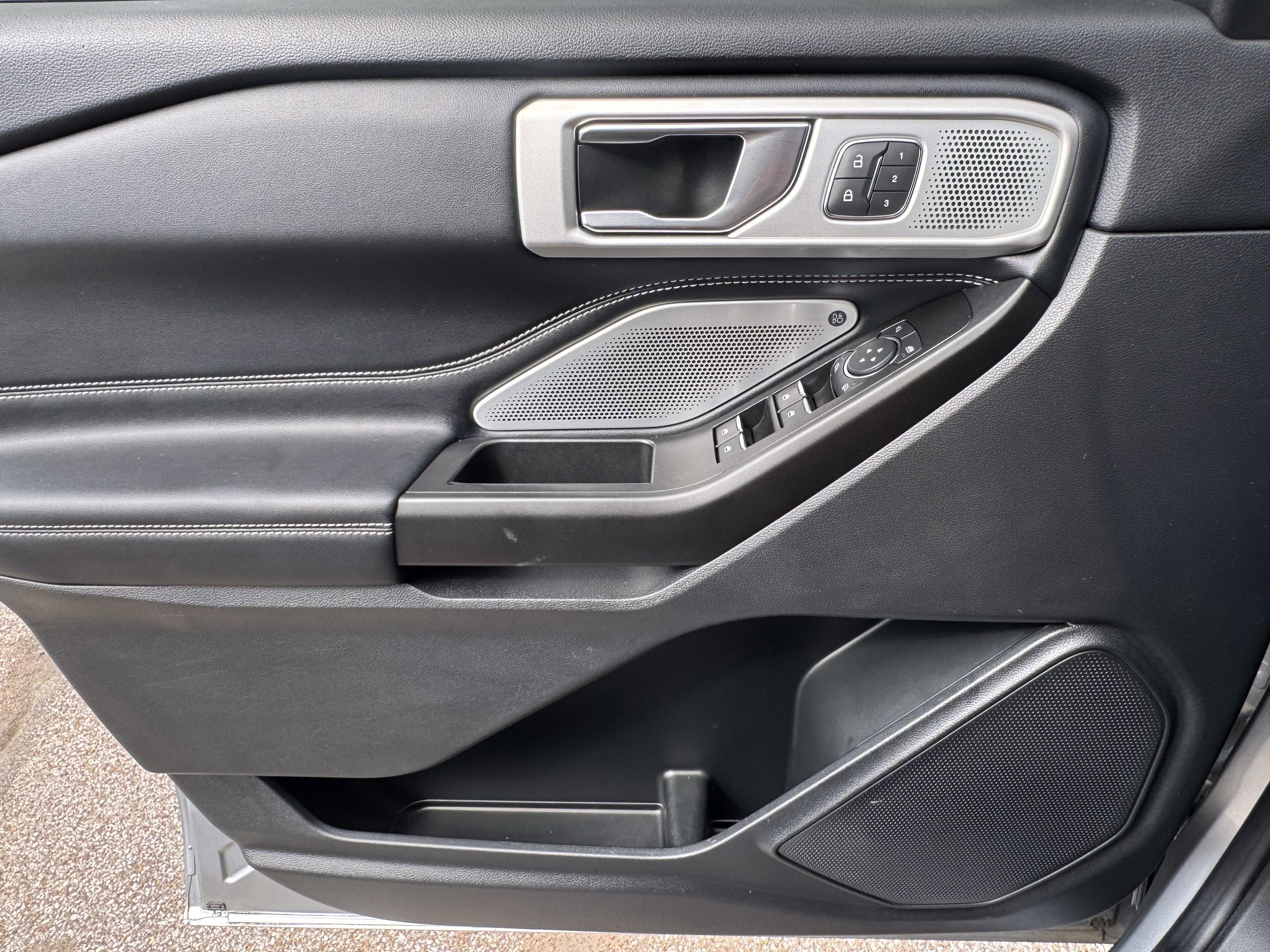 Certified 2020 Ford Explorer ST w/ Premium Technology Package image 14