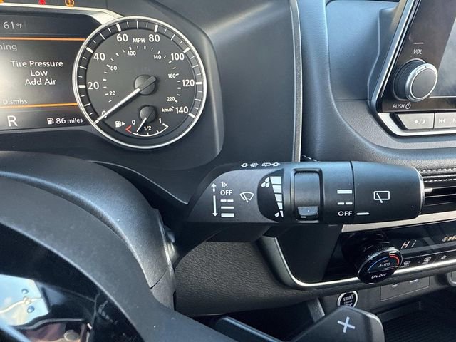 Used 2023 Nissan Rogue SV image 29