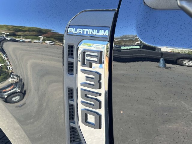 Certified 2023 Ford F350 Platinum w/ FX4 Off-Road Package AWD/4WD image 15