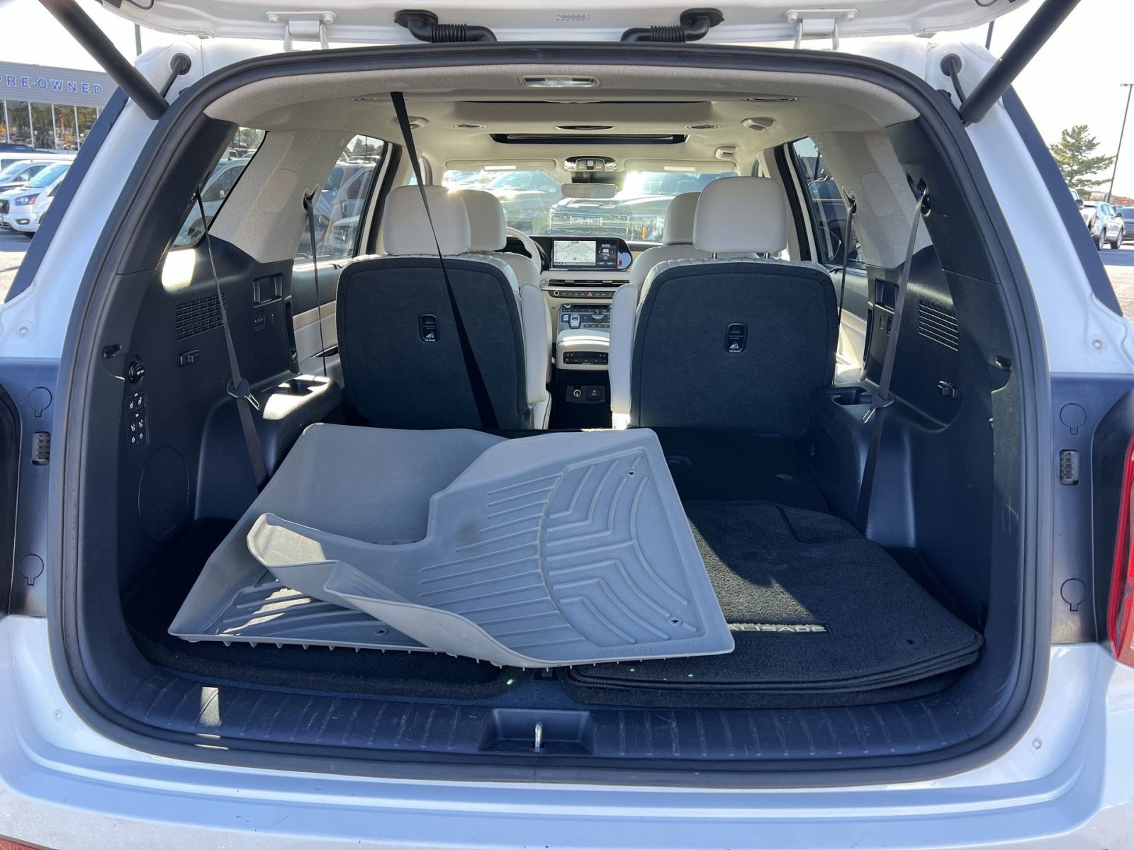 Used 2023 Hyundai Palisade Limited AWD/4WD image 25