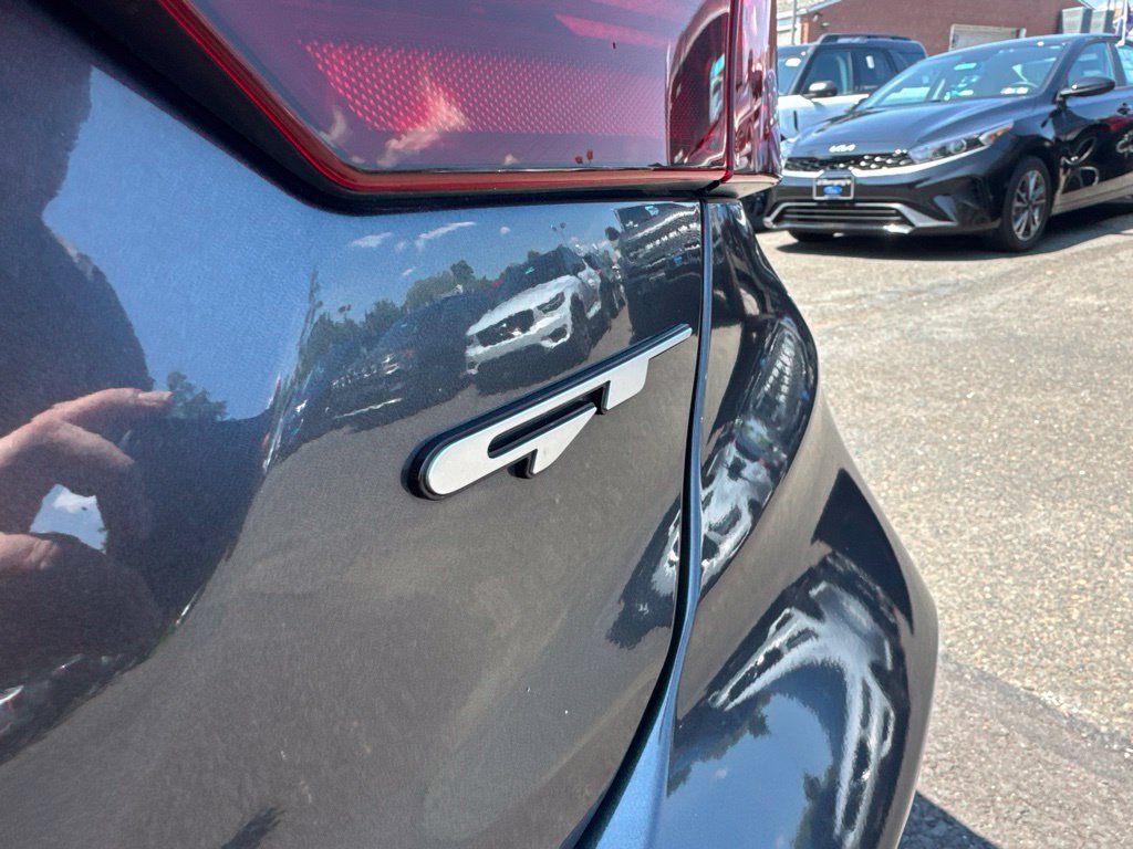 Used 2023 Kia Forte GT FWD image 10