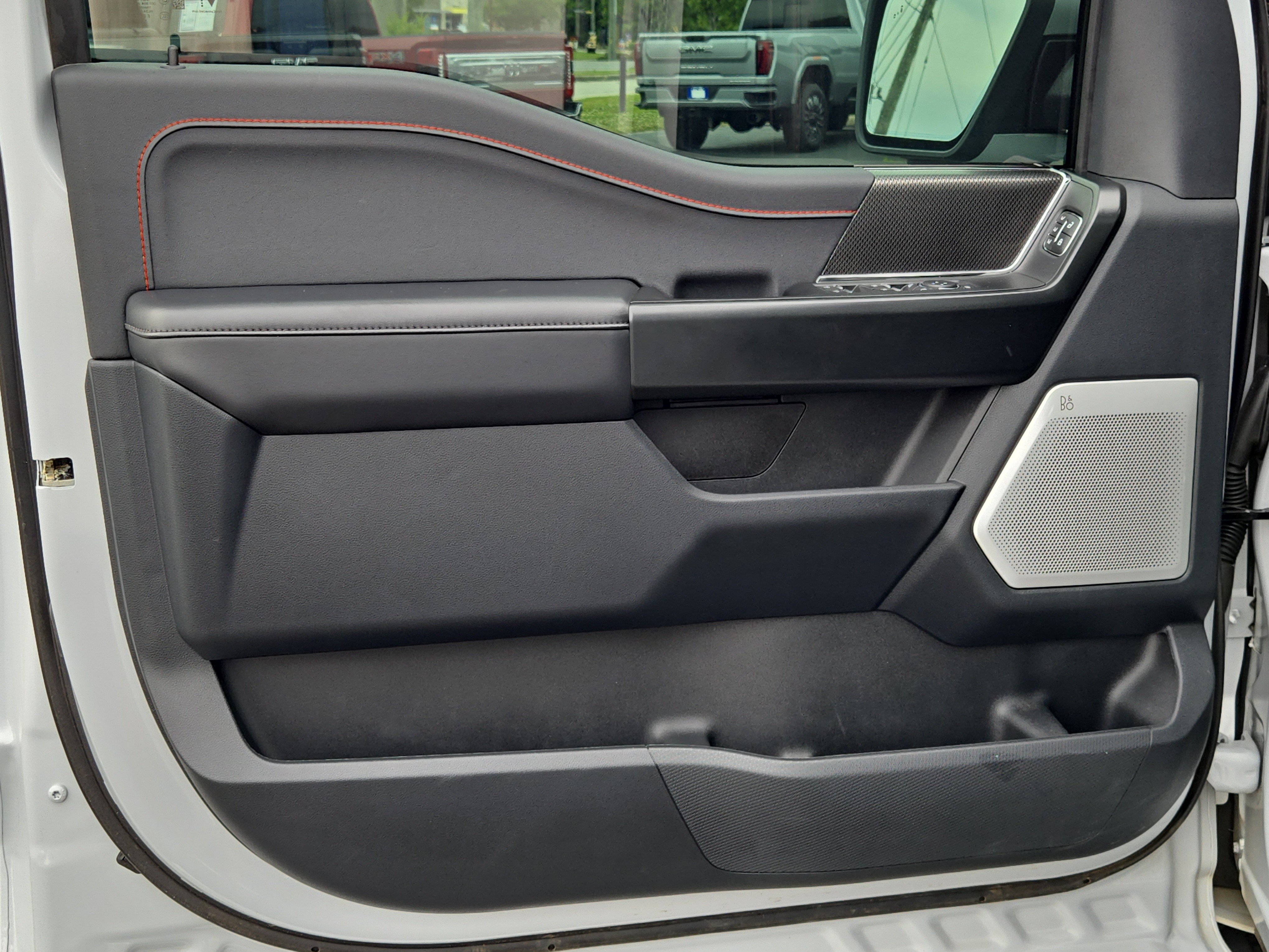 Certified 2025 Ford F150 Raptor AWD/4WD image 22