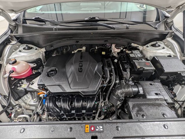 Used 2023 Hyundai Santa Fe SEL image 11