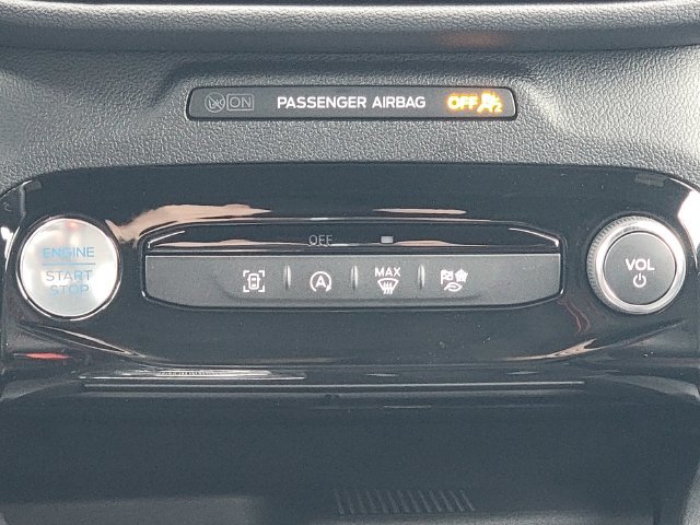 Certified 2024 Ford Escape ST-Line w/ Tech Pack #1 FWD image 29