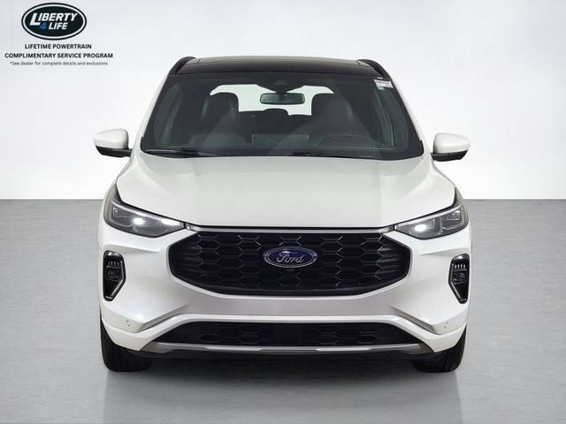 Certified 2023 Ford Escape ST-Line Elite w/ Premium Technology Package AWD/4WD image 9