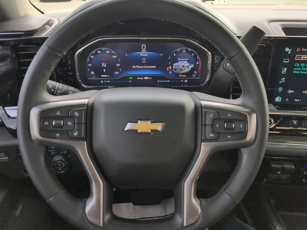 Used 2024 Chevrolet Silverado 3500 LTZ w/ LTZ Plus Package AWD/4WD image 16