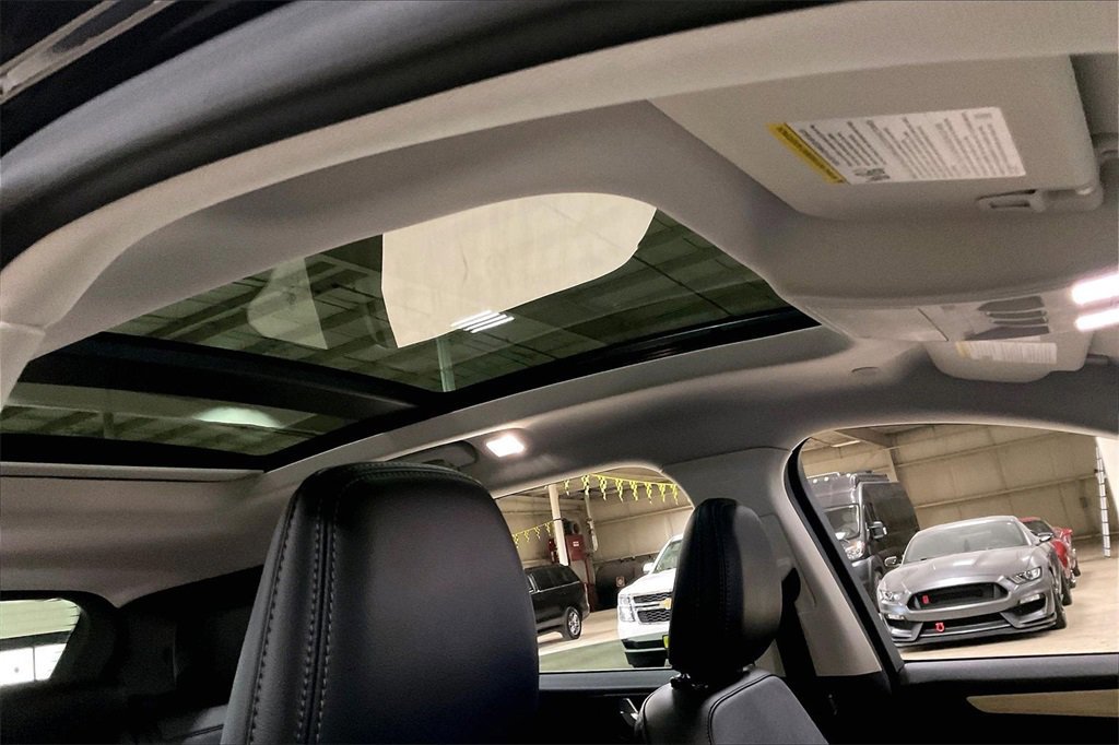 Certified 2021 Ford Escape Titanium w/ Titanium Elite Package image 21