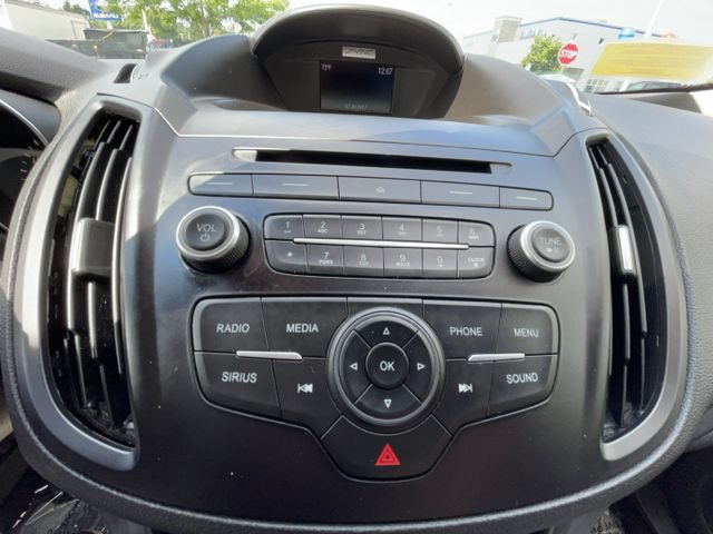 Certified 2017 Ford Escape SE w/ SE Cold Weather Package AWD/4WD image 21
