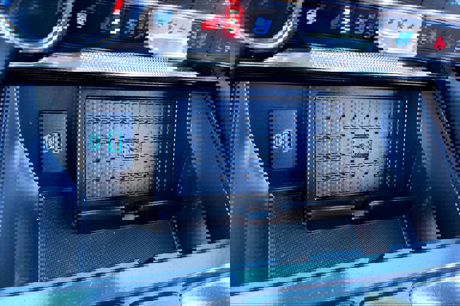 Certified 2023 Ford F150 Platinum w/ Equipment Group 701A High image 29