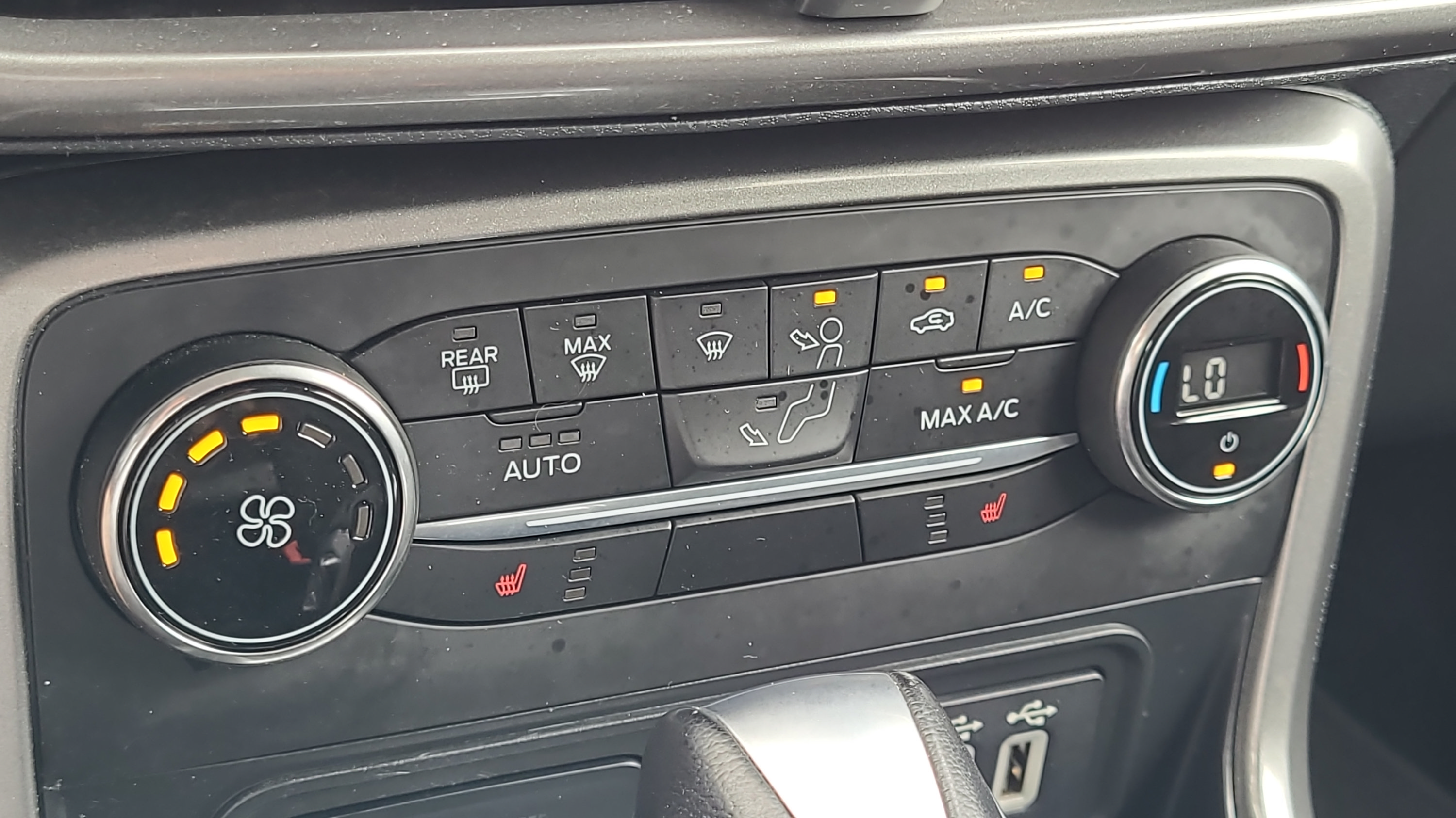 Certified 2020 Ford EcoSport SE FWD image 22