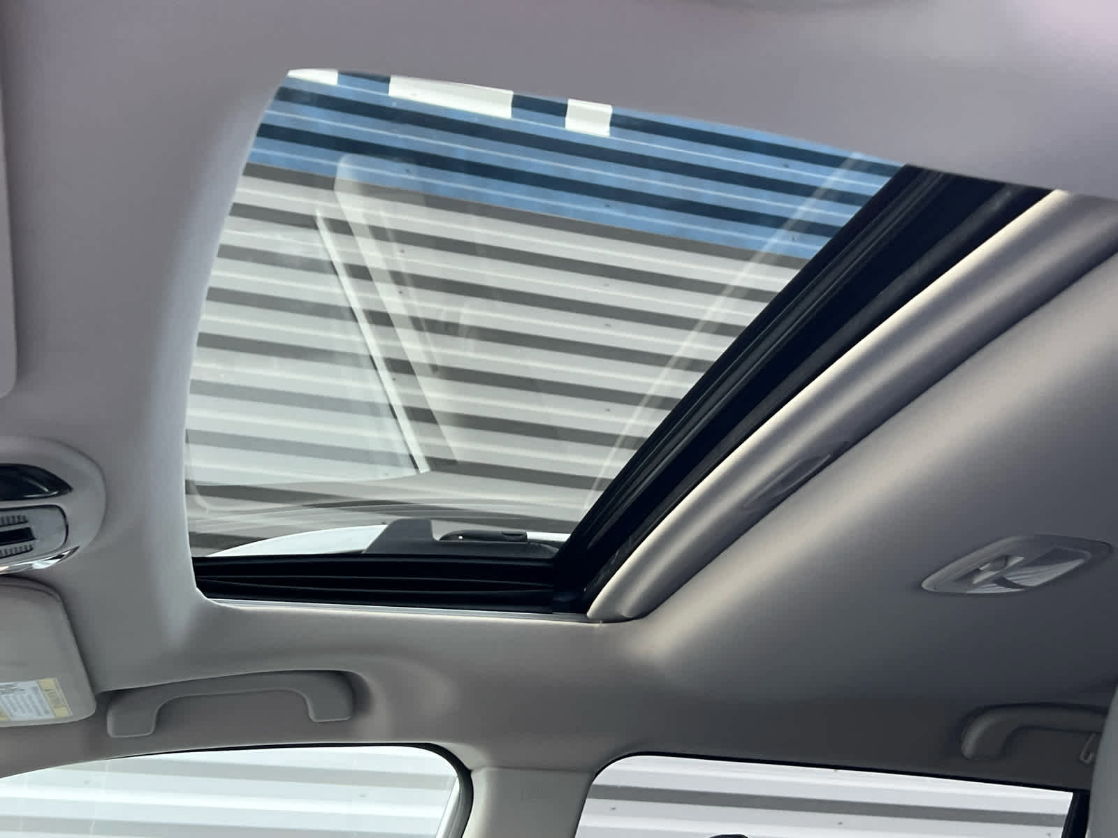 Used 2024 Subaru Outback Touring XT image 28