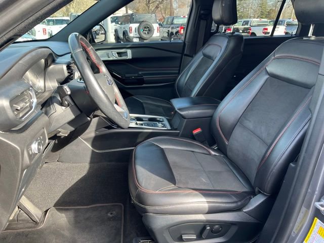 Certified 2022 Ford Explorer ST-Line w/ Class IV Trailer Tow Package image 25
