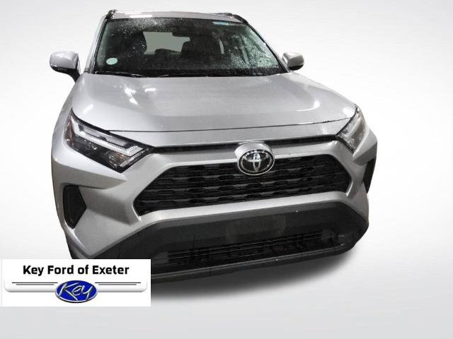 Used 2024 Toyota RAV4 XLE w/ Weather Package AWD/4WD image 4