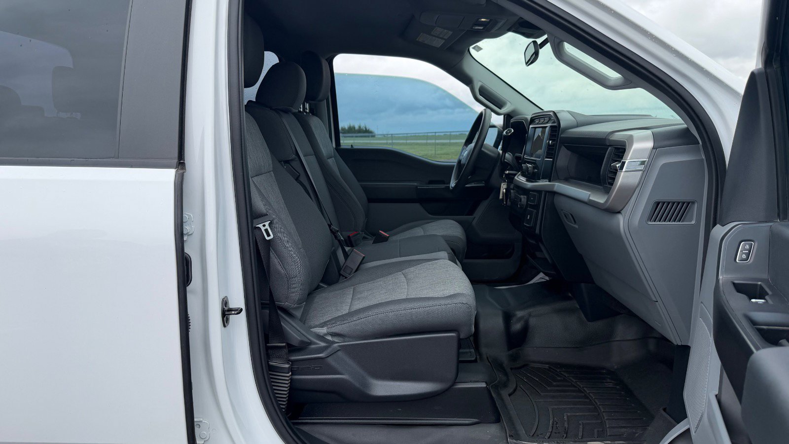 Certified 2022 Ford F150 XL w/ FX4 Off-Road Package AWD/4WD image 20