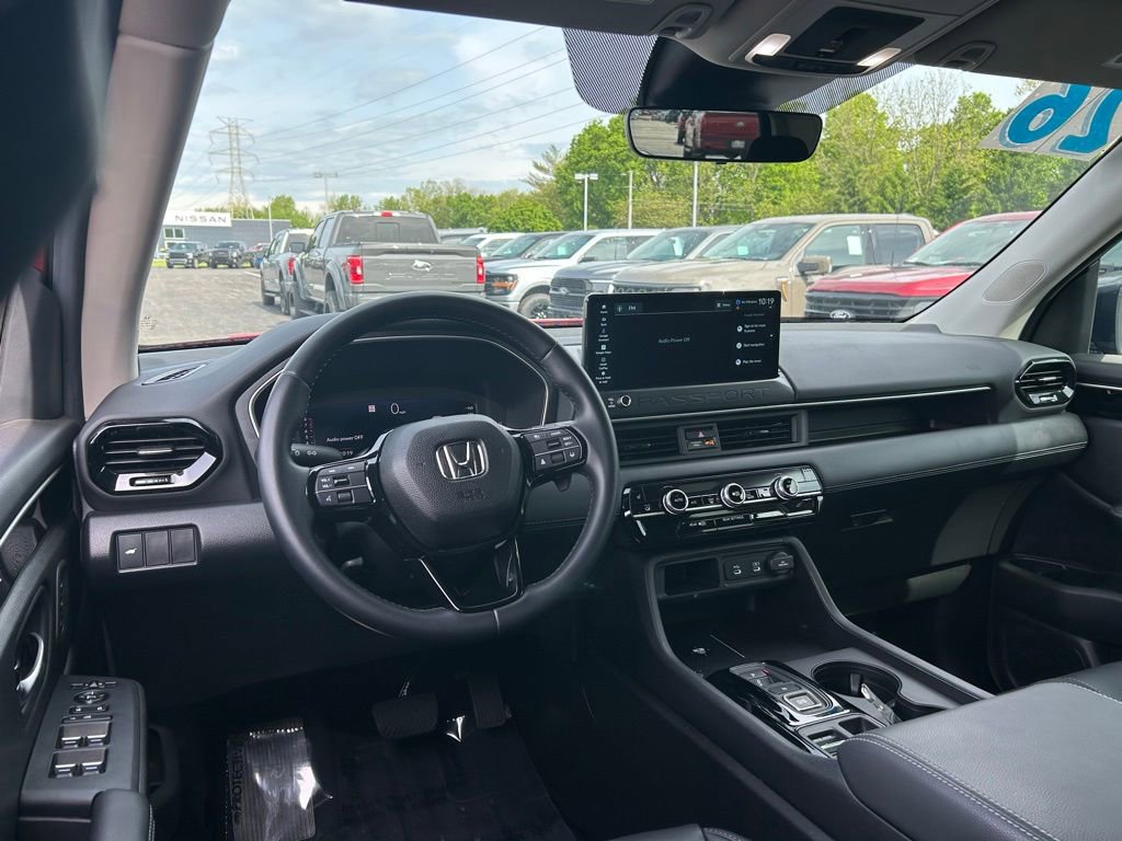 Used 2026 Honda Passport RTL image 14