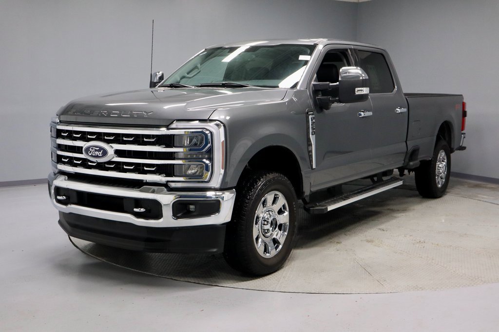 Certified 2024 Ford F250 Lariat w/ Chrome Package image 8