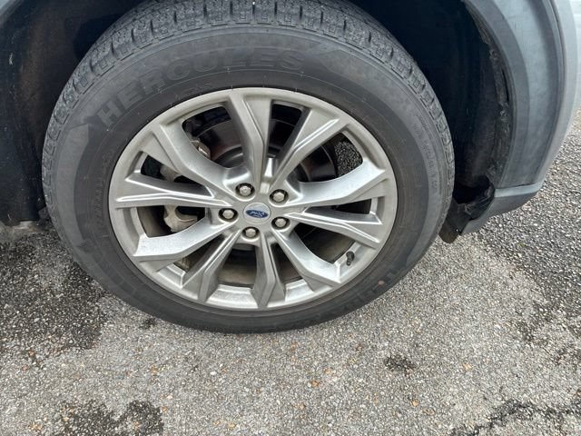 Certified 2021 Ford Explorer Limited AWD/4WD image 5